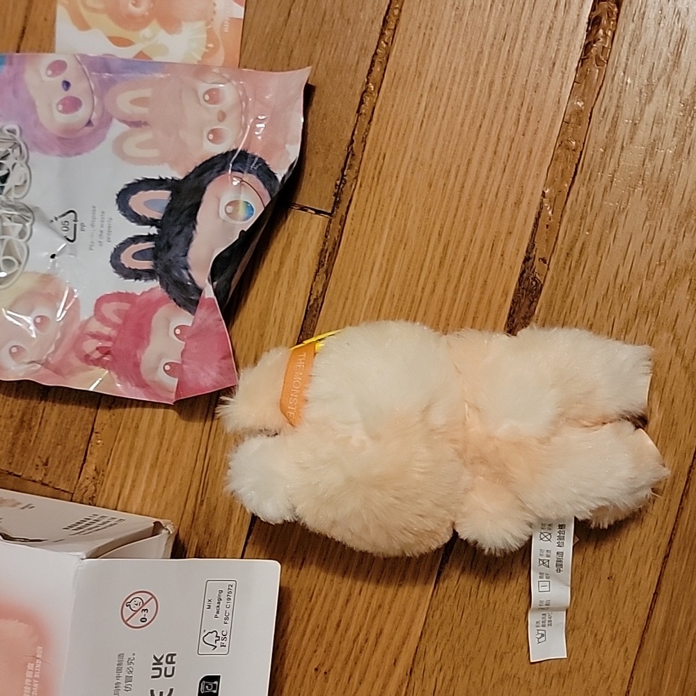 One Of A Kind Monster Labubu Lafifi - Picture 7 of 7